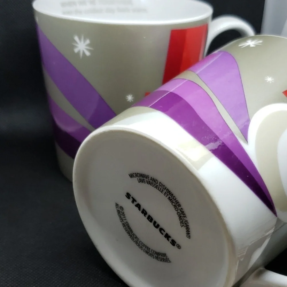 Starbucks set of 2 Christmas coffee mugs 2011